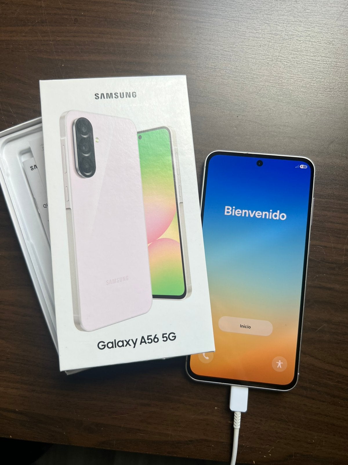 Samsung Galaxy A56 Roze, 128 GB, Ophalen, Zo goed als nieuw, Roze