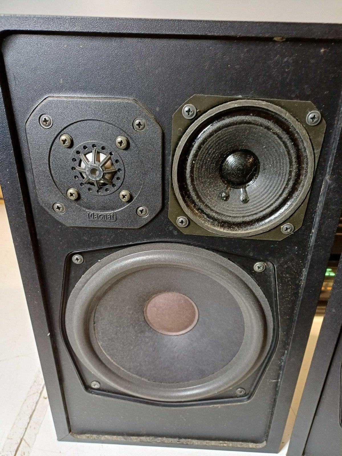 Magnat Monitor B speakers - 3-weg systeem, gerefoamd, Stereo speakers, Magnat, Refurbished, Ophalen of Verzenden