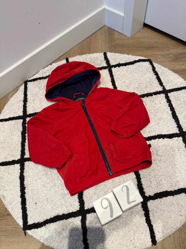 ZGAN rood Benetton windbreaker jack jas 86 92 tussenjas cute, Jongen of Meisje, Ophalen of Verzenden, Zo goed als nieuw, Benetton