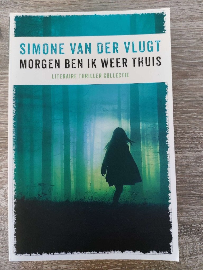 Simone van der Vlugt - Morgen ben ik weer thuis, Ophalen of Verzenden, Zo goed als nieuw, Simone van der Vlugt