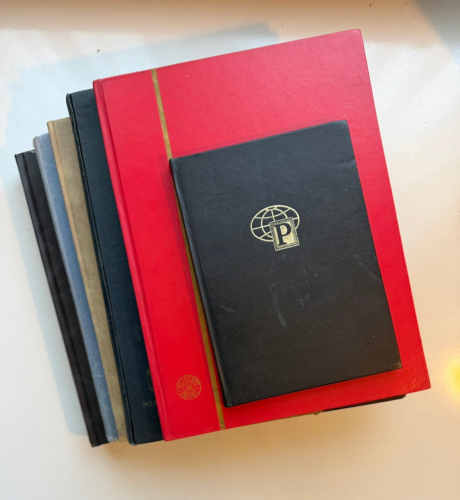 Partij van 6 albums postzegels ( deel 2 ), Verzenden