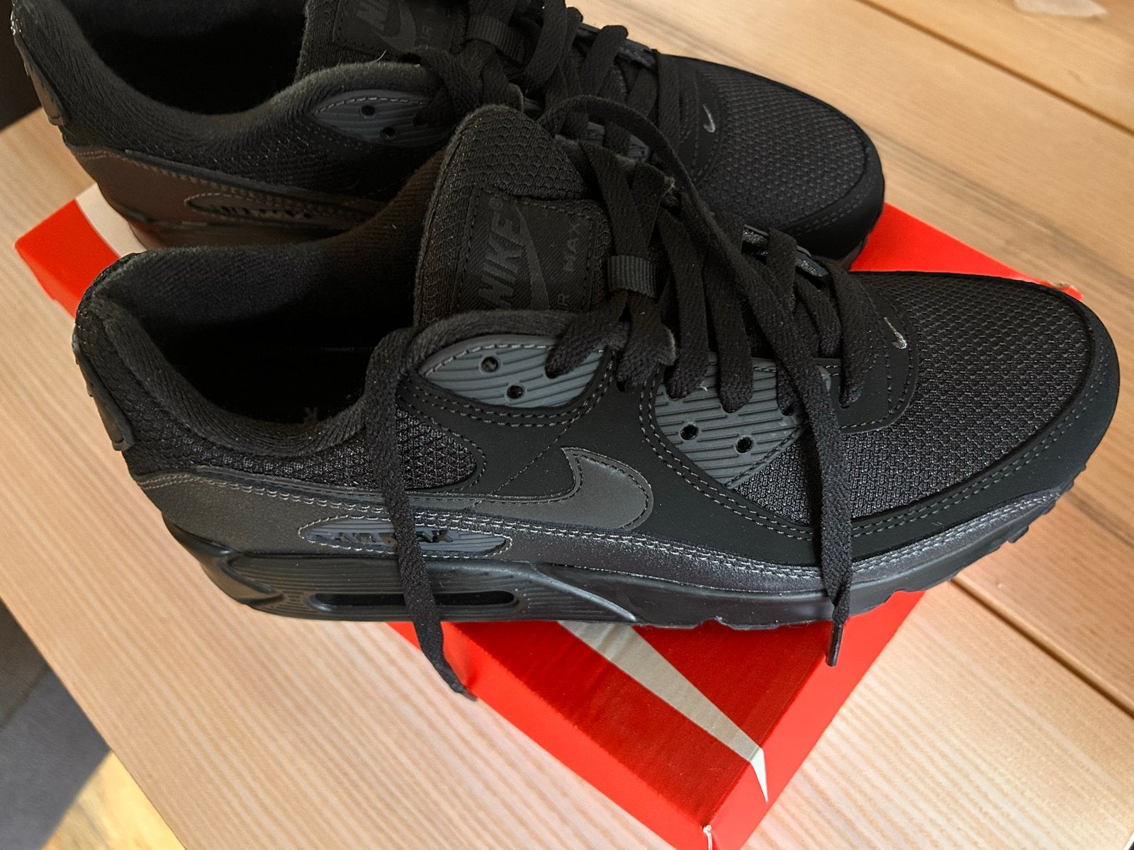 Nike Air Max 90 Essential - Zwart - Maat 43, Kleding | Dames, Ophalen of Verzenden, Nieuw, Zwart, Sneakers of Gympen