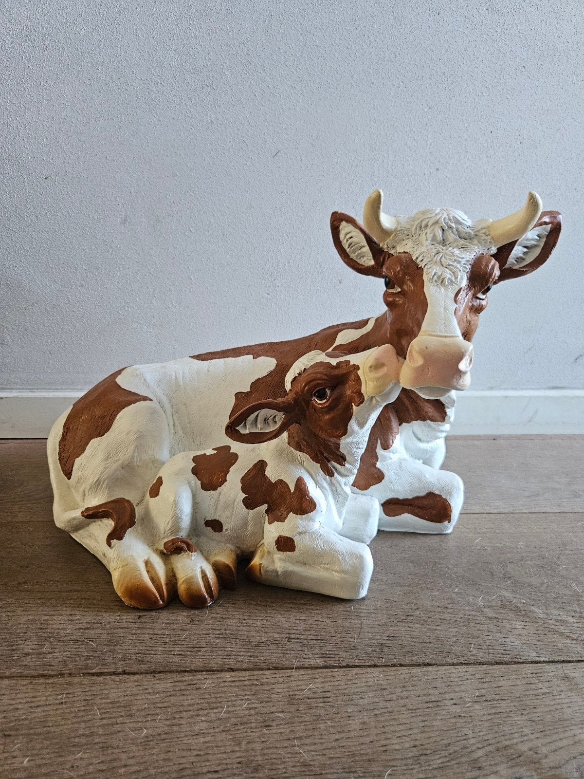 Decoratieve Koe met Kalf Beeld - Bruin/Wit, Ophalen of Verzenden, Nieuw