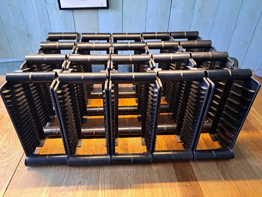 cd opbergrekken, Huis en Inrichting, Ophalen, Kunststof, 150 discs of meer, Zo goed als nieuw