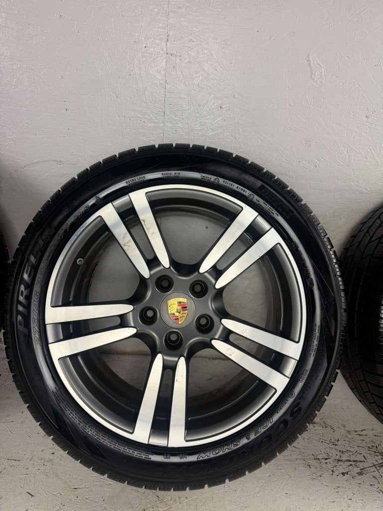 Porsche Cayenne turbo velgen 20" 5x130 winterset Pirelli, Auto-onderdelen, Banden en Velgen, Niet ingevuld, Gebruikt, 275 mm, Banden en Velgen