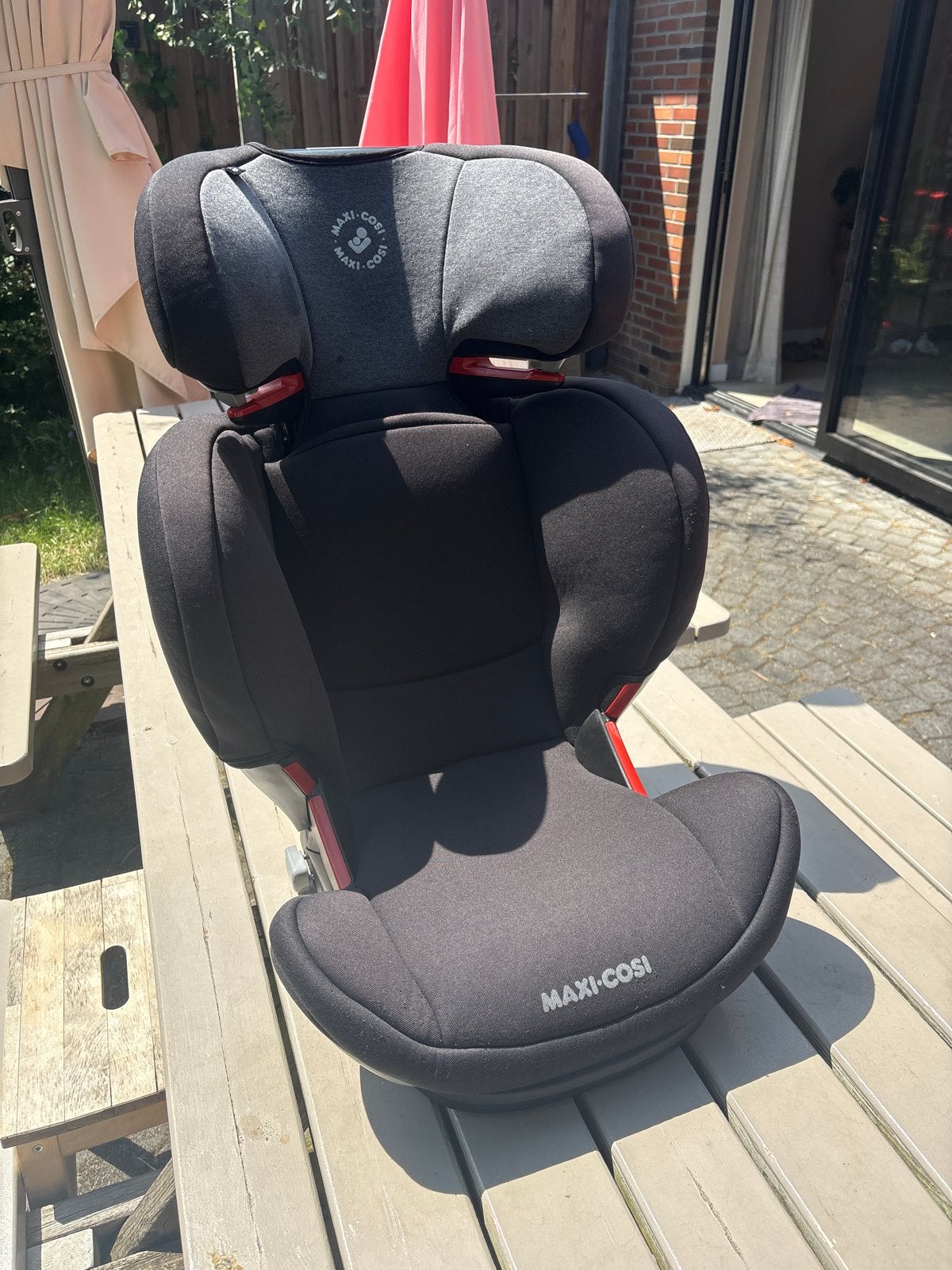 Maxi-Cosi Rodifix autostoel - Zwart/Grijs, Ophalen, Autogordel of Isofix, Gebruikt, 15 t/m 36 kg