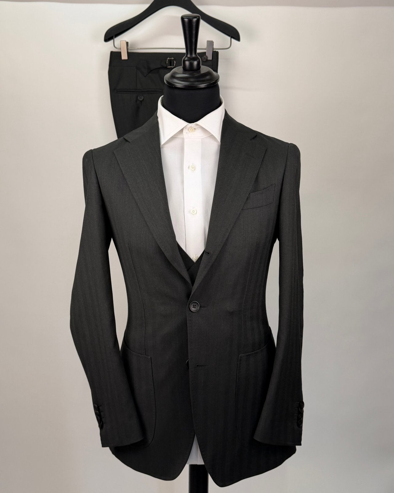 3-piece Suitsupply suit size 46 green, Kleding | Heren, Kostuums en Colberts, Ophalen of Verzenden, Zo goed als nieuw, Maat 46 (S) of kleiner