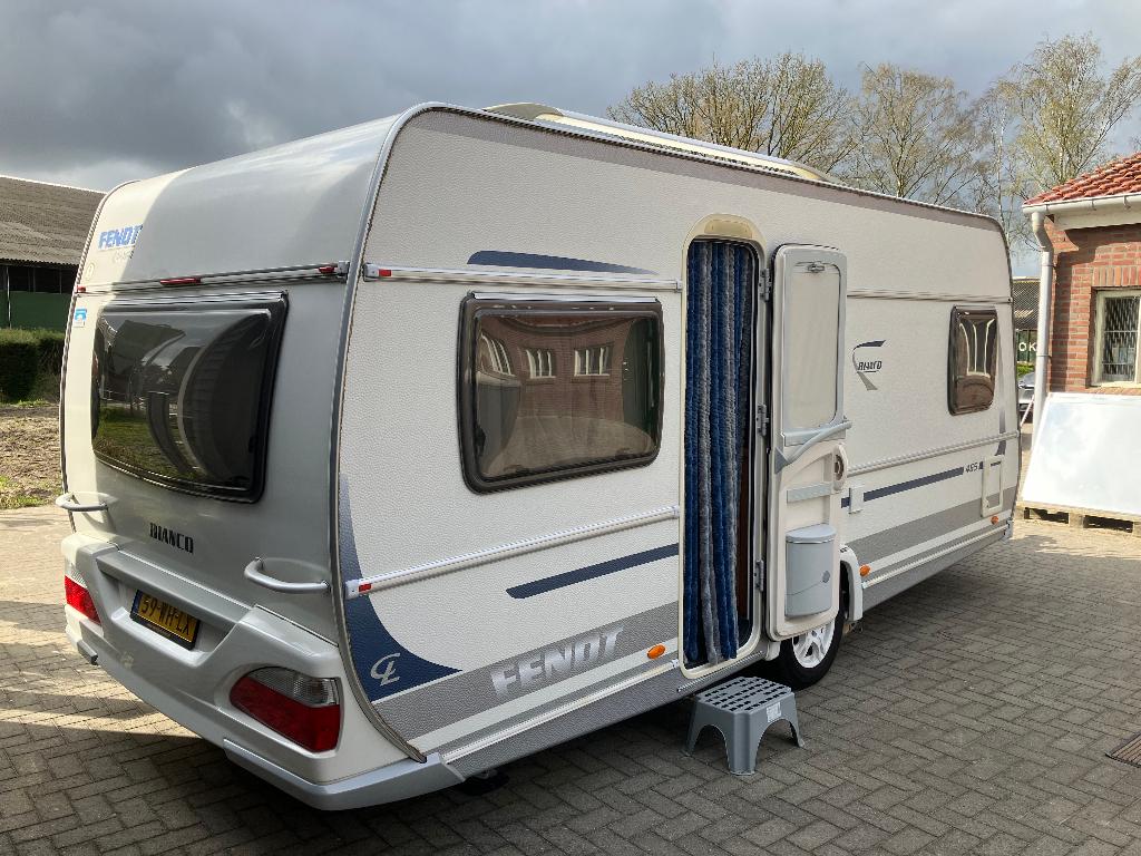 Caravan Fendt Bianco 465, Caravans en Kamperen, Caravans, Omvormbare zithoek, Rondzit, Particulier, Kachel