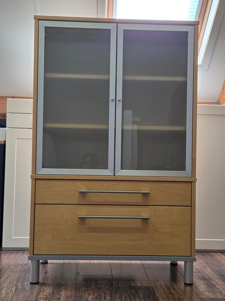 Practische, compacte kast met glazen deuren en lades (IKEA), Ophalen, Gebruikt