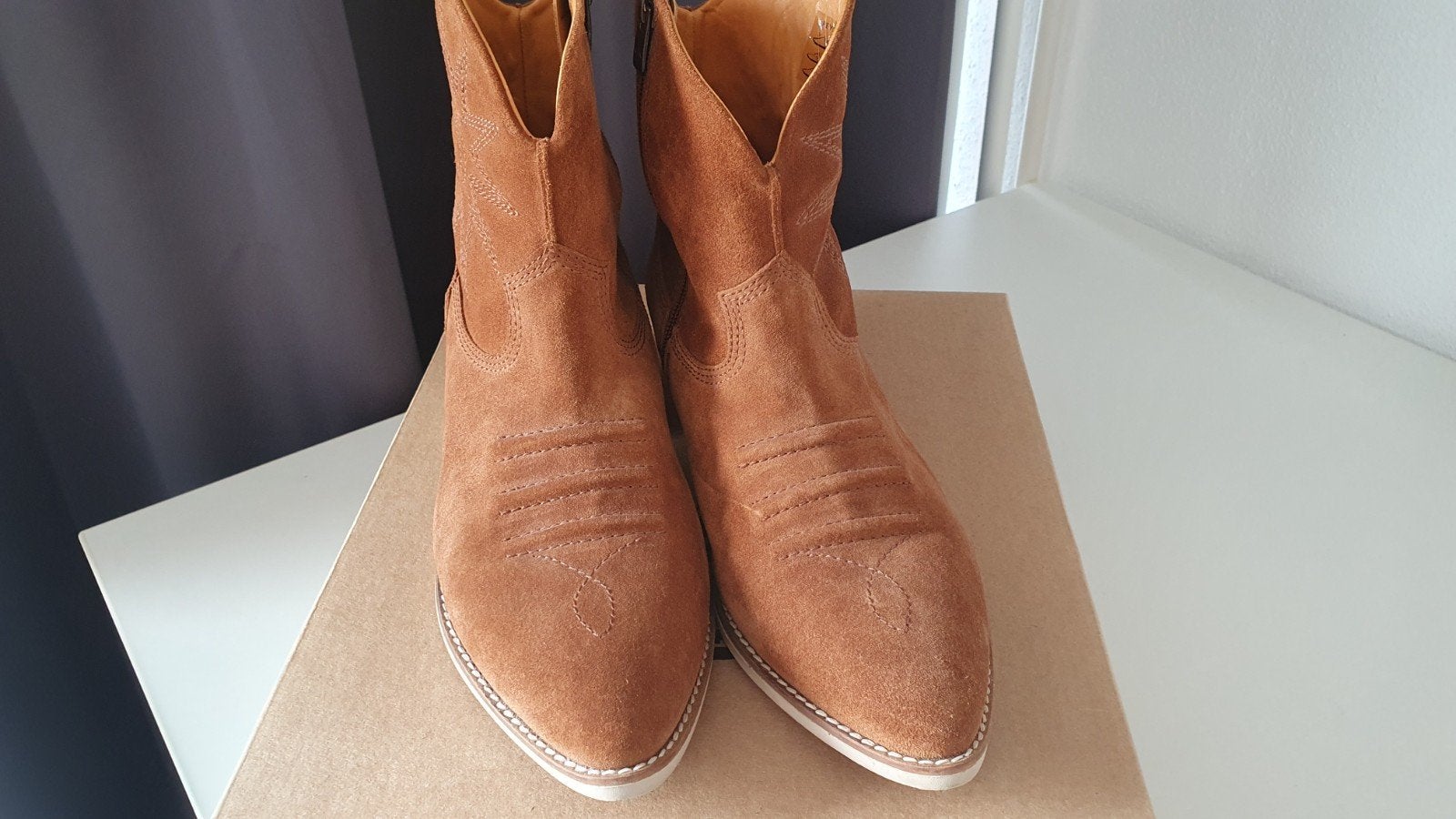 GREYDER Lab suède cowboylaarzen maat 41, Kleding | Dames, Bruin, Lage of Enkellaarzen, Zo goed als nieuw, GREYDER Lab