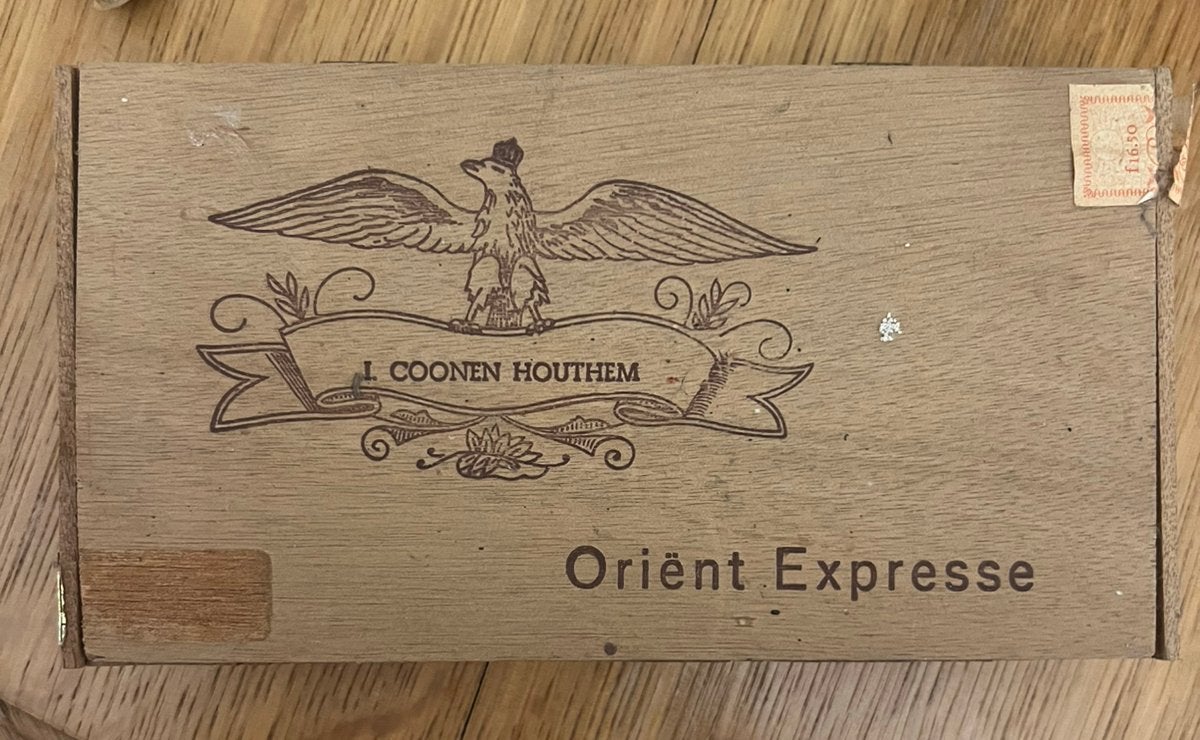 Vintage Houten Sigarenkistje Oriënt E – I. Coonen Houthem, Ophalen of Verzenden, Zo goed als nieuw, Sigarenbandjes