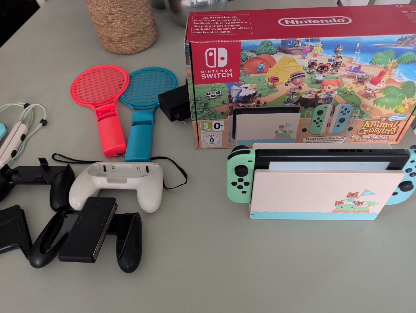 Nintendo Switch Animal Crossing Editie - Complete Set!, Spelcomputers en Games, Spelcomputers | Nintendo Switch, Ophalen of Verzenden