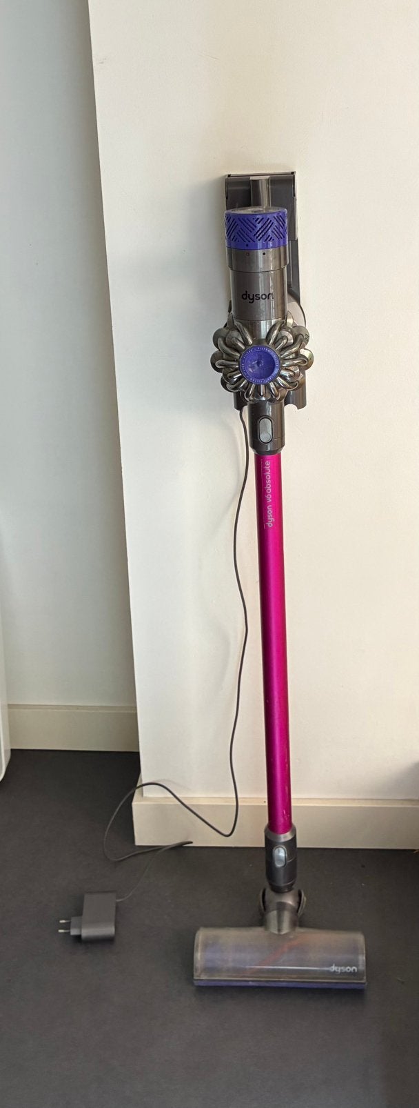 Dyson steelstofzuiger, Ophalen, Gebruikt, Reservoir, Steelstofzuiger
