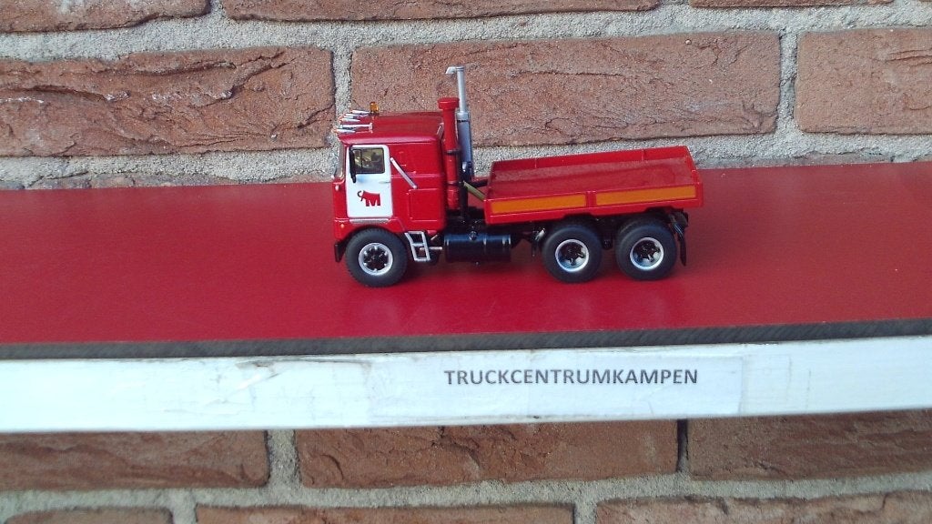 WSI  Mack  F 700  +  Ballast  Box  van  Mammoth, Hobby en Vrije tijd, Ophalen of Verzenden, Nieuw, Bus of Vrachtwagen, Wsi