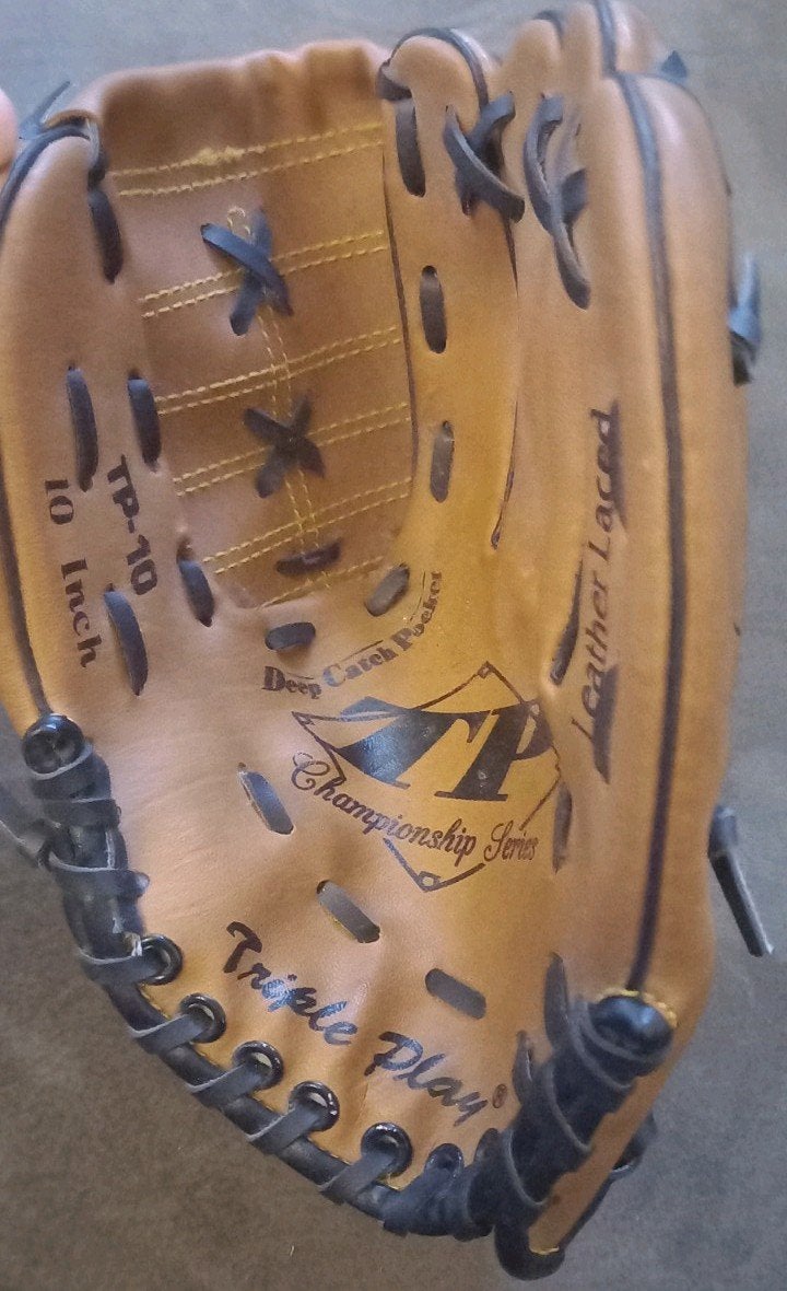 10 inch TP honkbal handschoen, Ophalen of Verzenden, Zo goed als nieuw, Honkbal, Handschoen