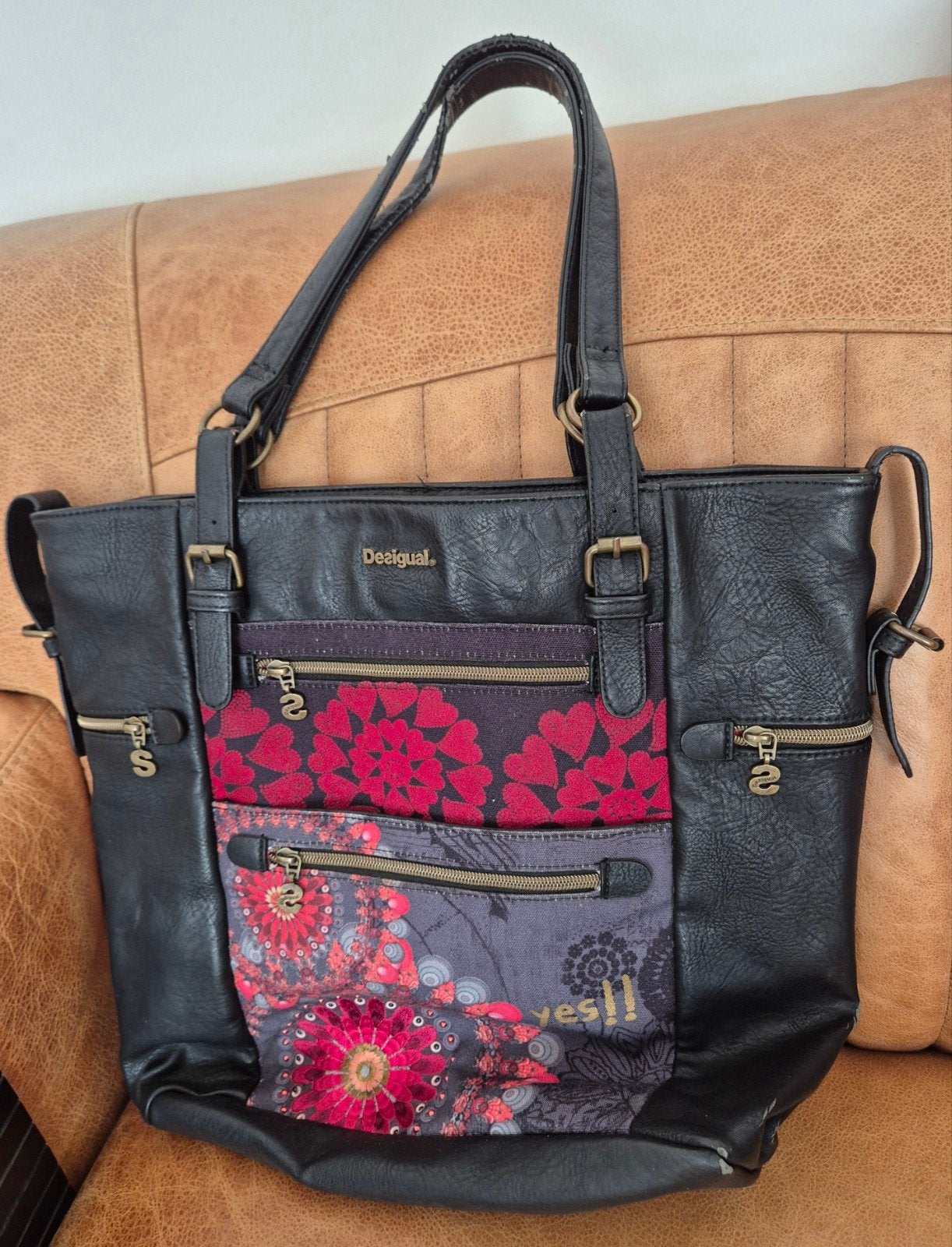 Desigual Handtas - Zwart met kleurrijke bloemenprint, Ophalen of Verzenden, Gebruikt, Zwart, Handtas