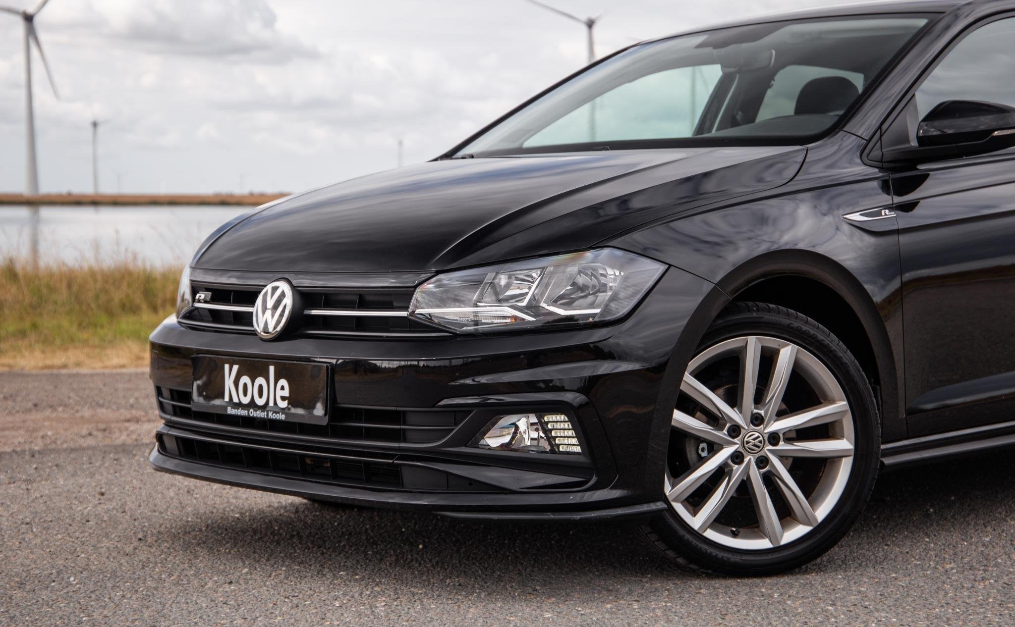 Volkswagen Polo 1.0 TSI Highline R-LINE / CARPLAY / NAVI / Z, Voorwielaandrijving, Stof, Gebruikt, 95 pk