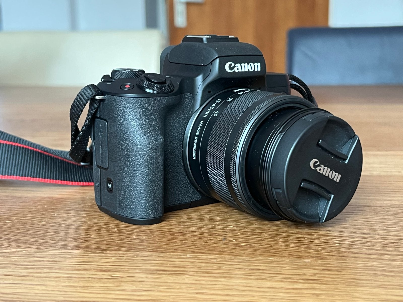 Canon EOS M50 met EF-M 15-45mm lens en extra's, Audio, Tv en Foto, Ophalen, Canon, Beeldstabilisatie, Zo goed als nieuw