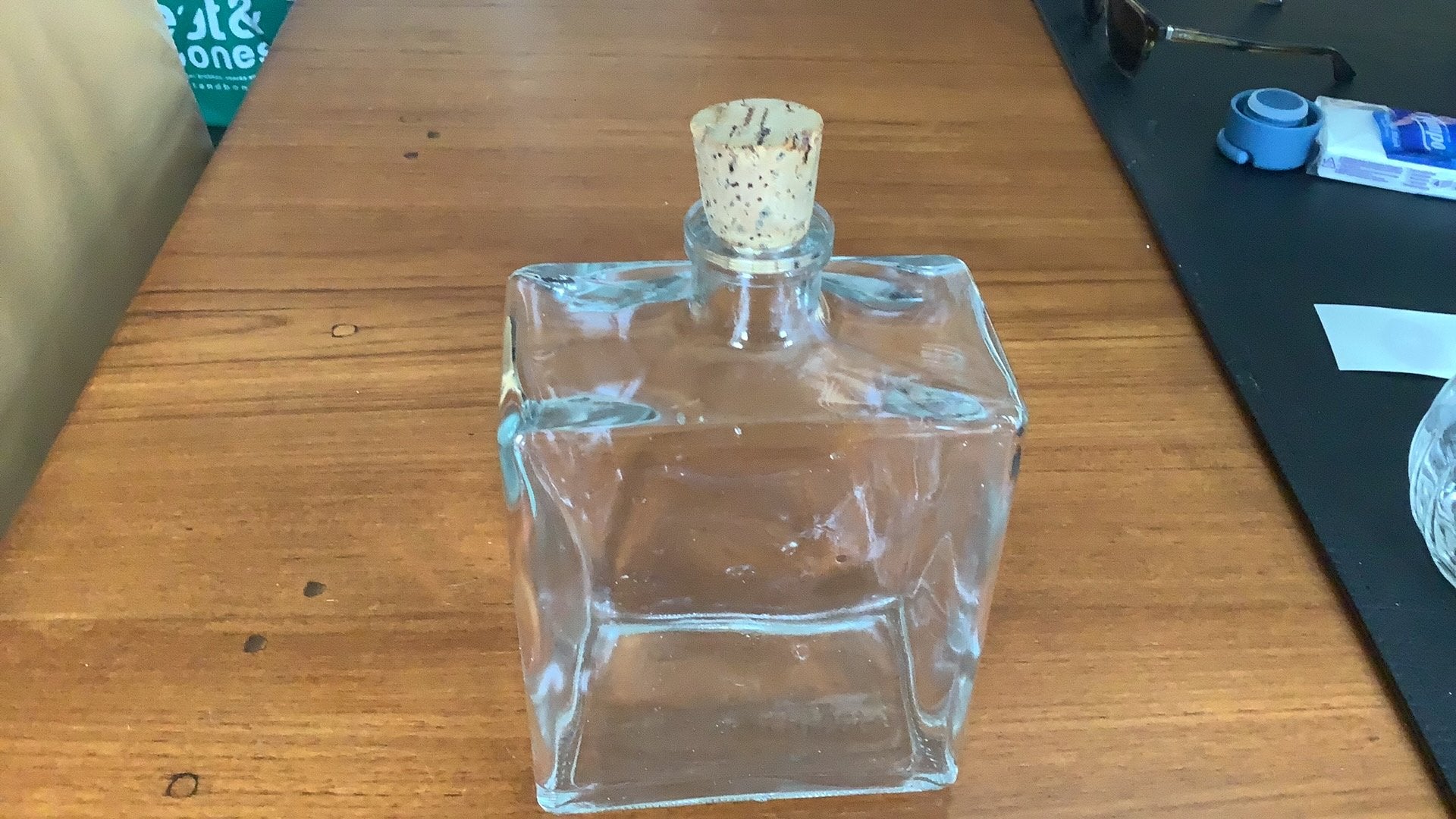 Fles voor likeur, Ophalen, Zo goed als nieuw