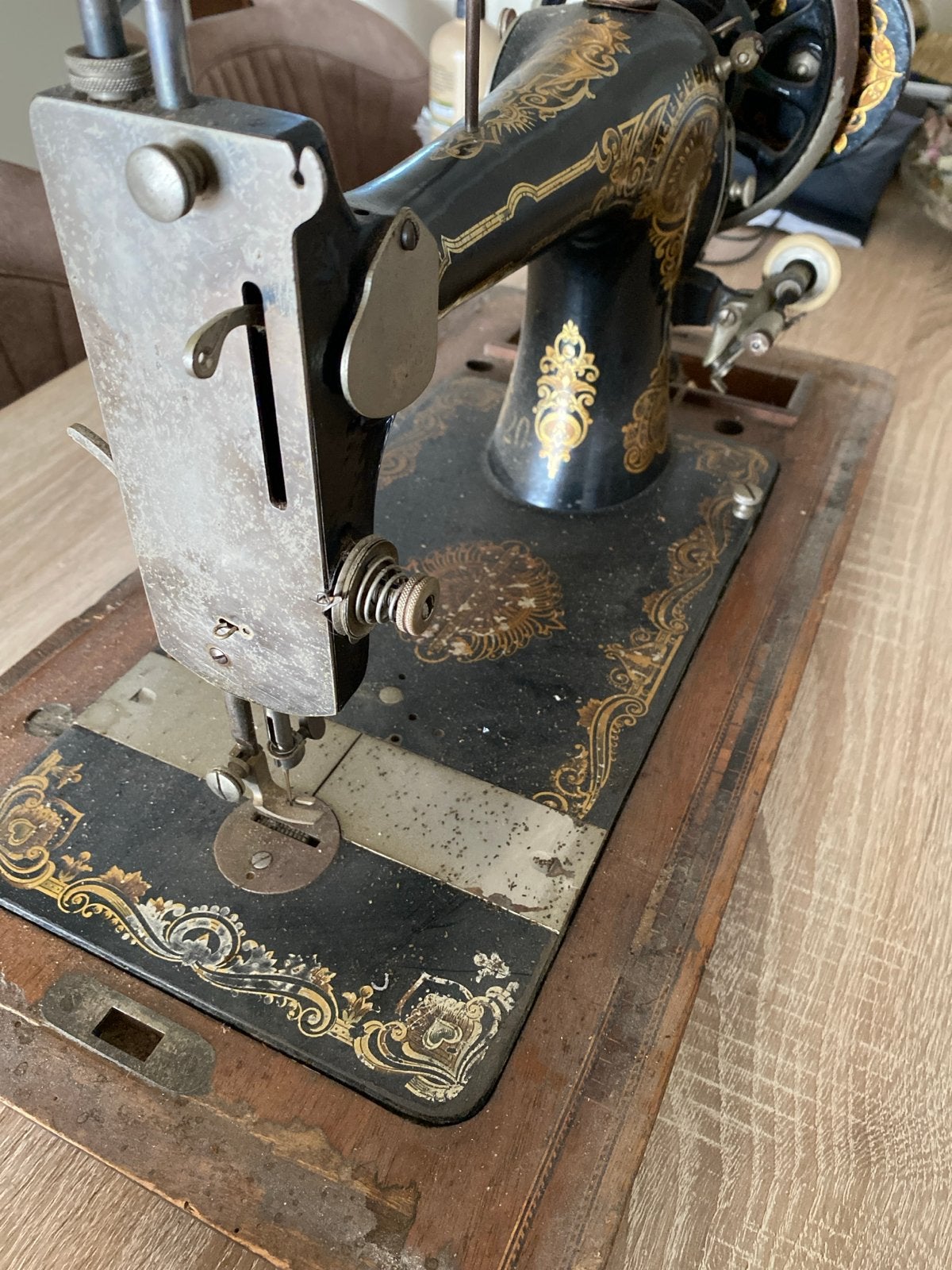 Antieke Lewenstein Naaimachine met Houten Kist, Ophalen