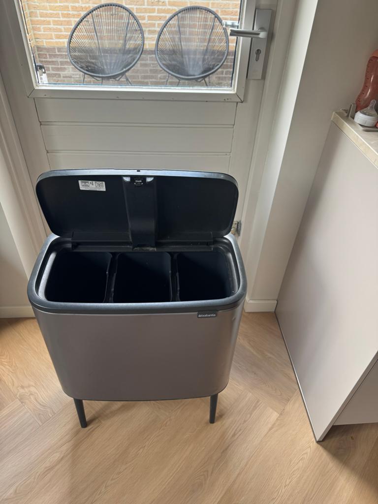 Brabantia Bo Touch Bin 3x11L - Afvalscheiding Prullenbak, 50 tot 75 cm, Ophalen of Verzenden, Zo goed als nieuw, Metaal
