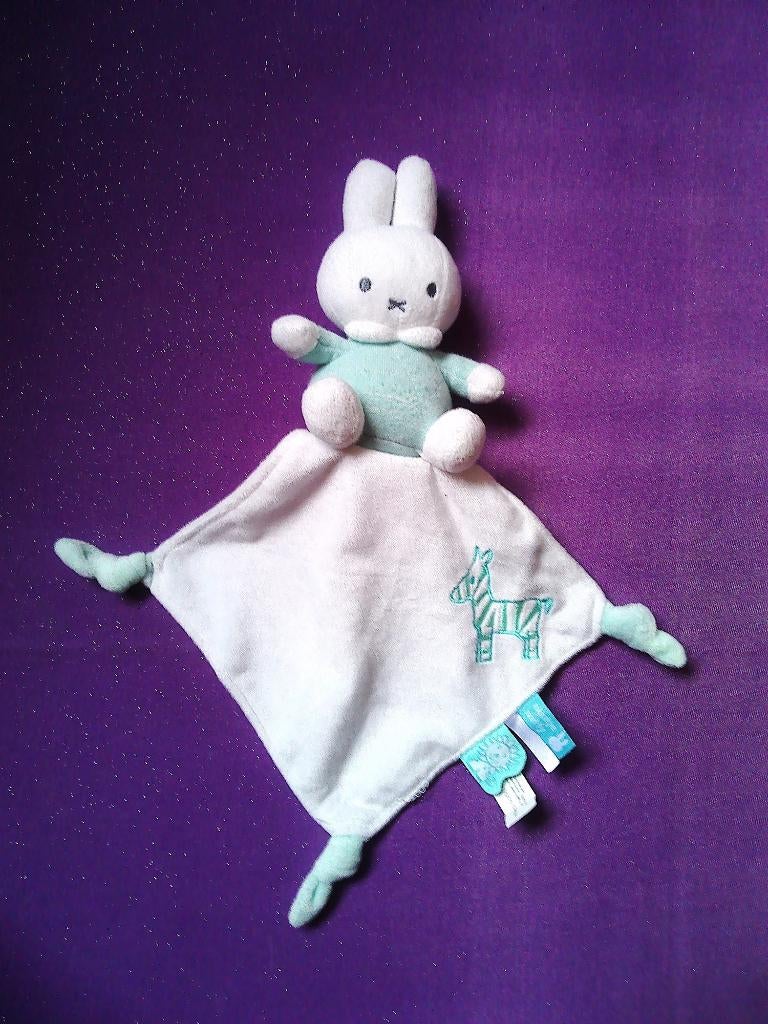 TIAMO Knuffeldoekje KONIJN NIJNTJE MIFFY UIT 2019 **Nieuw**, Nijntje, Ophalen of Verzenden, Met label, Tiamo