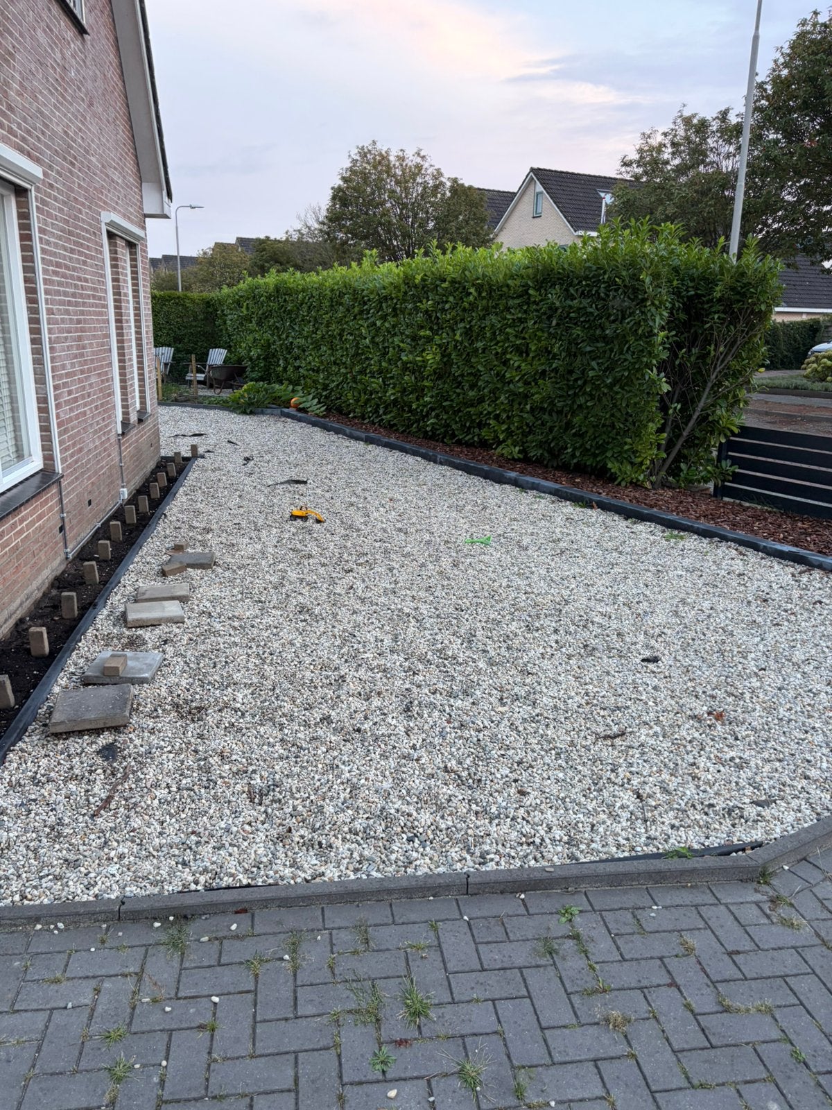 Grind voor in de tuin, Ophalen, Zo goed als nieuw