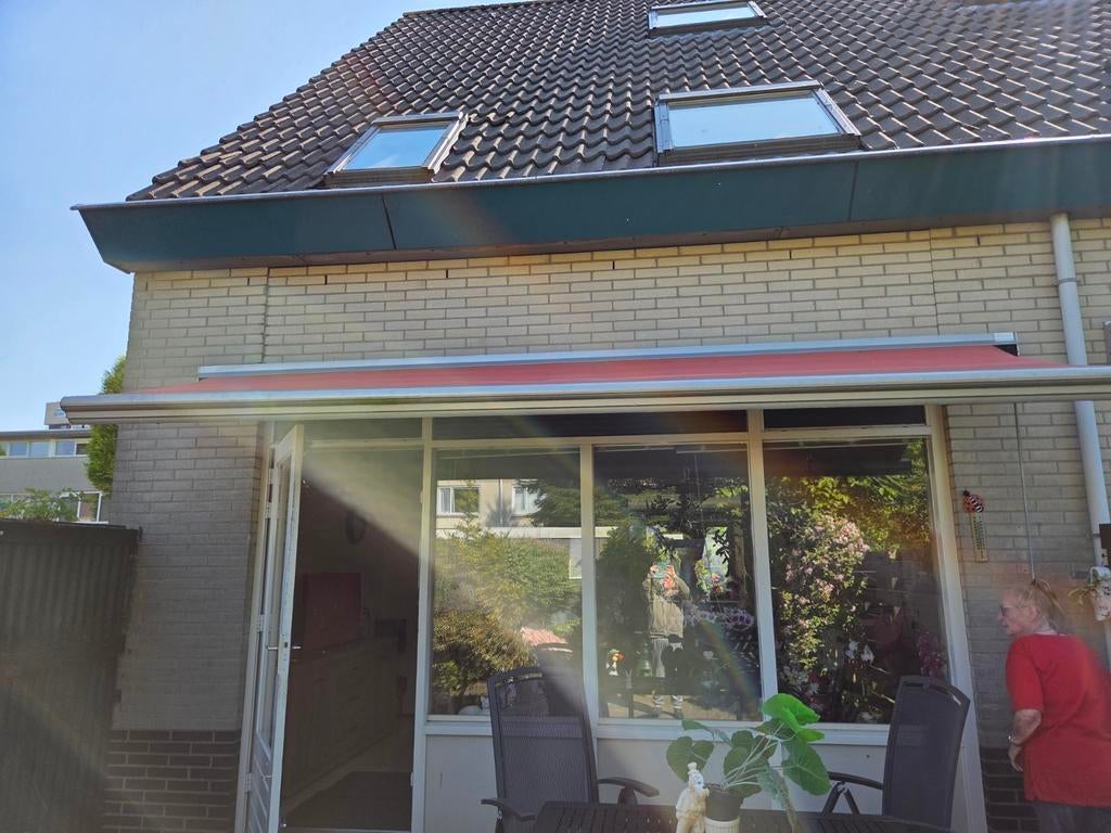 Gratis in Amsterdam zonnescherm 460 breed, zelf demonteren, Ophalen of Verzenden