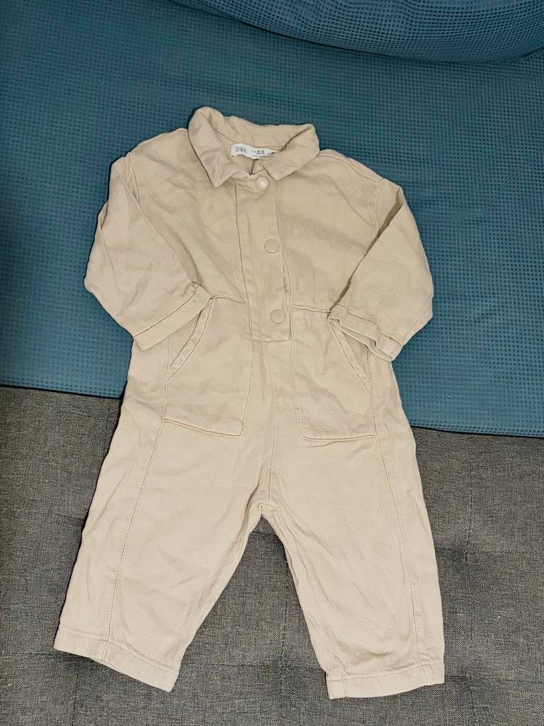 Zara beige baby overall maat 80, Ophalen of Verzenden, Zo goed als nieuw, Jongetje, Pakje