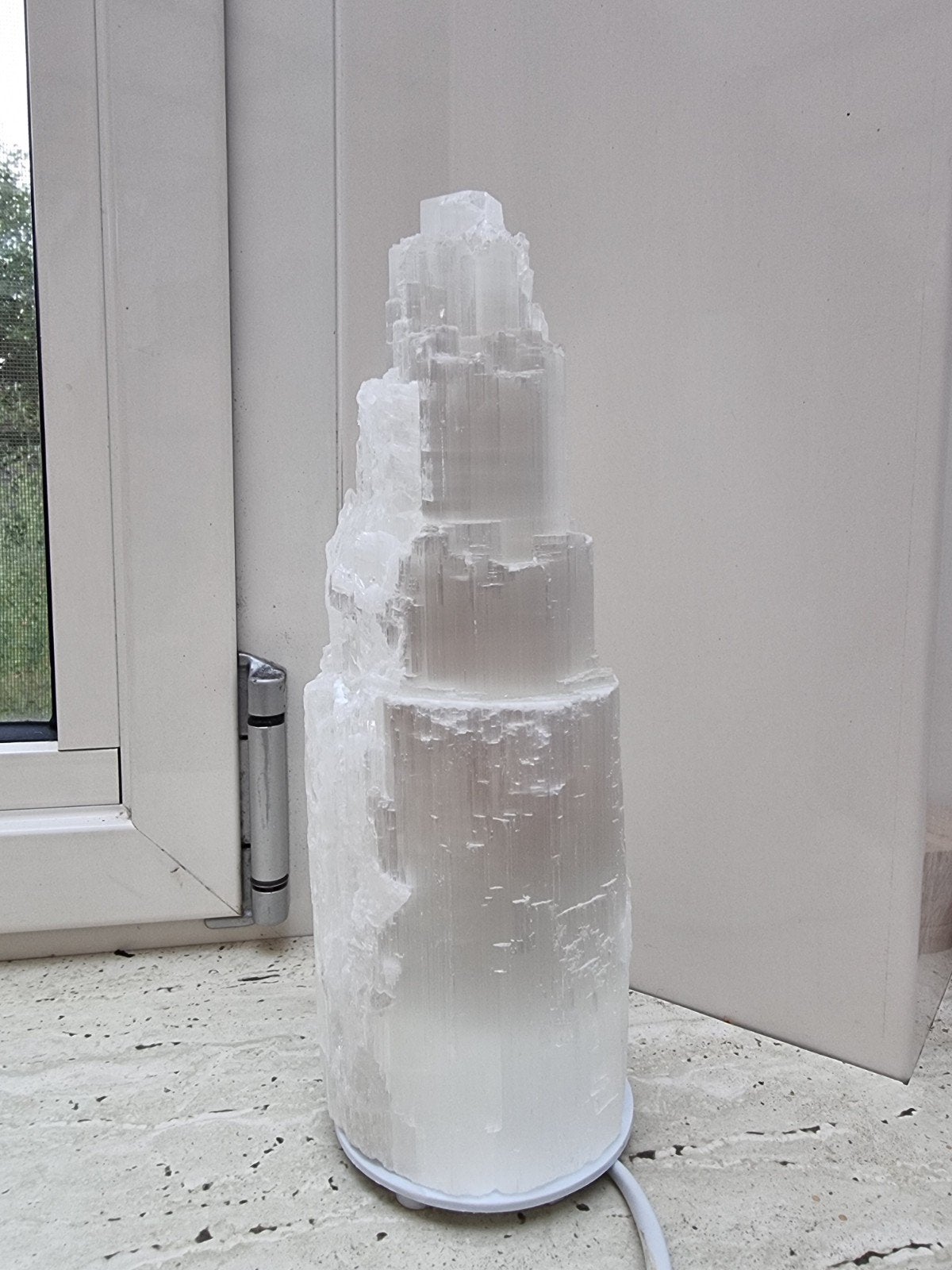 Kristallen lamp met dimbare LED - Zo goed als nieuw, Wit, Natuurlijk materiaal, Ophalen of Verzenden, Zo goed als nieuw