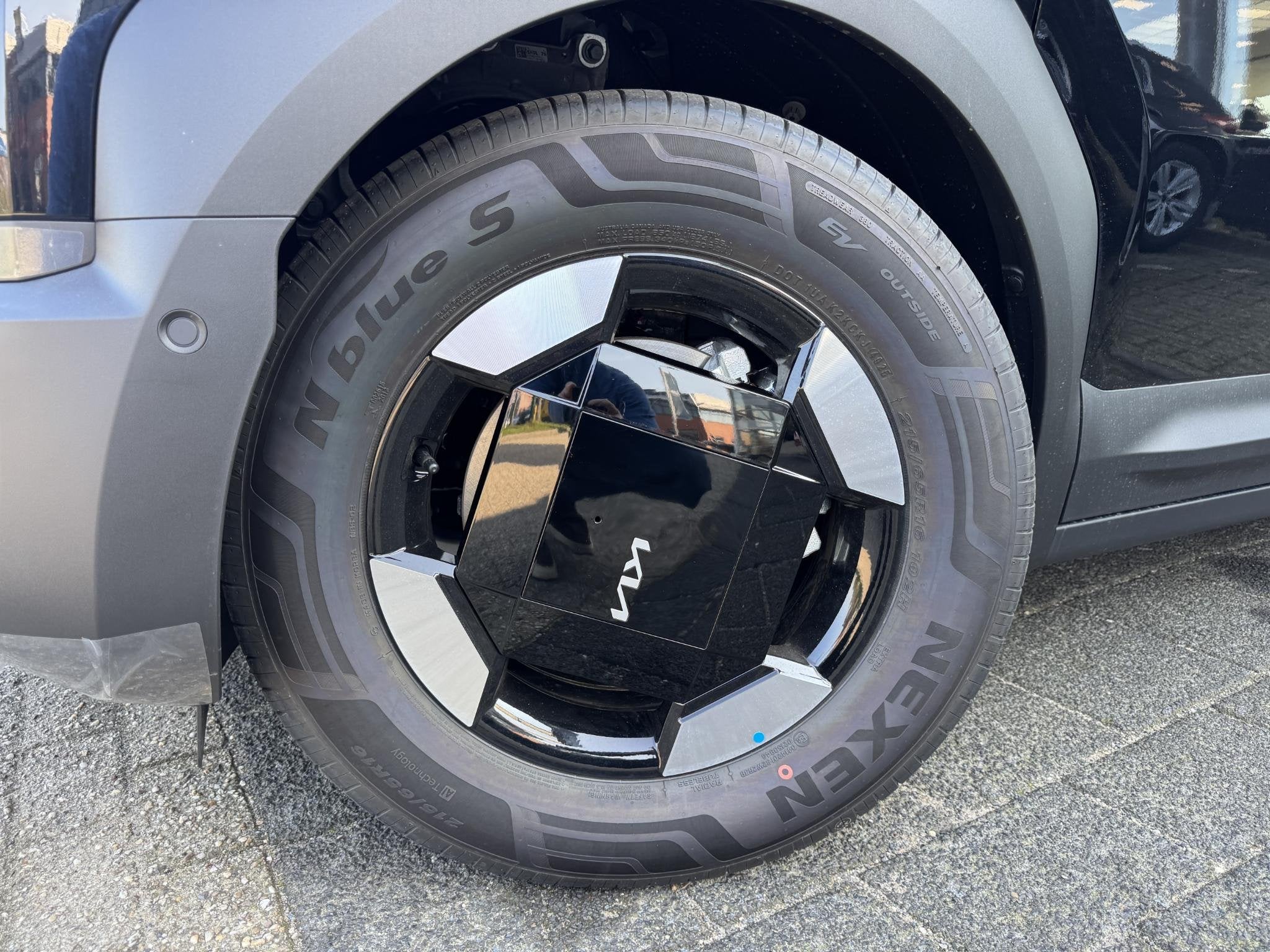 Kia PV5 Passenger Elite Executive 71.2 kWh Inclusief 3000 eu, Verwarmde buitenspiegels, 163 pk, 420 min, Nieuw