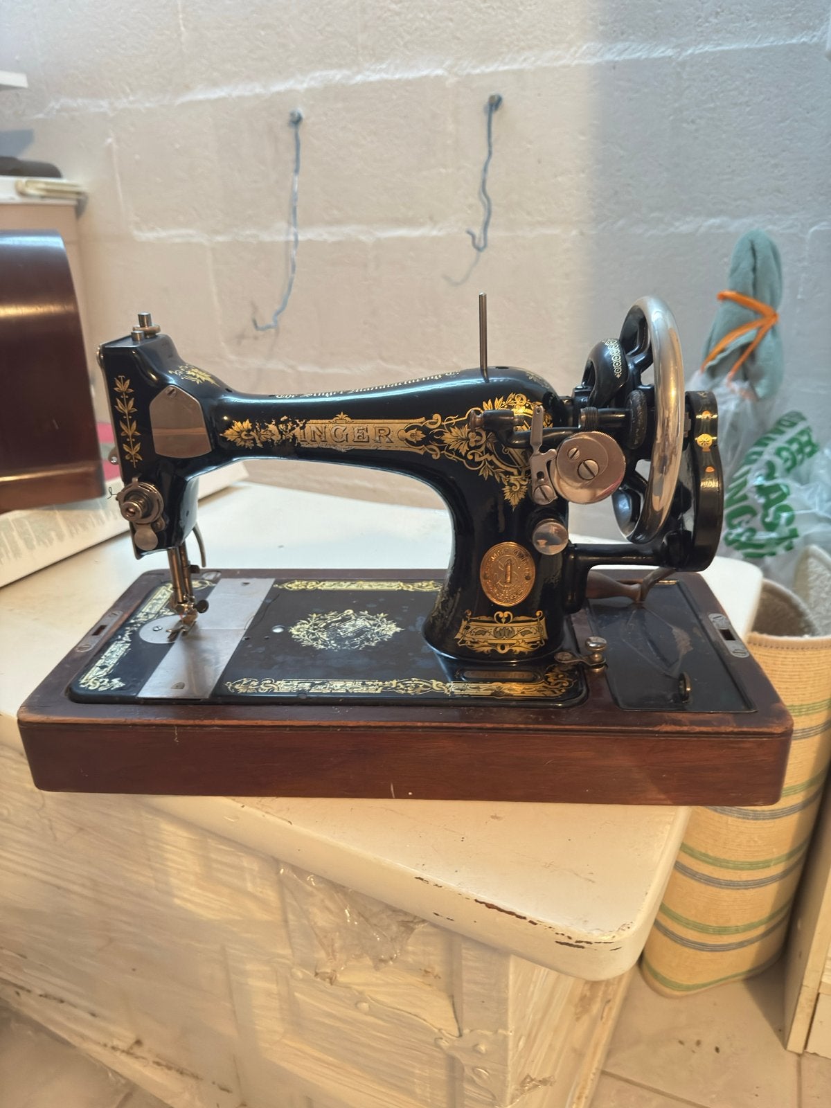 Antieke Singer Naaimachine met Houten Koffer, Ophalen