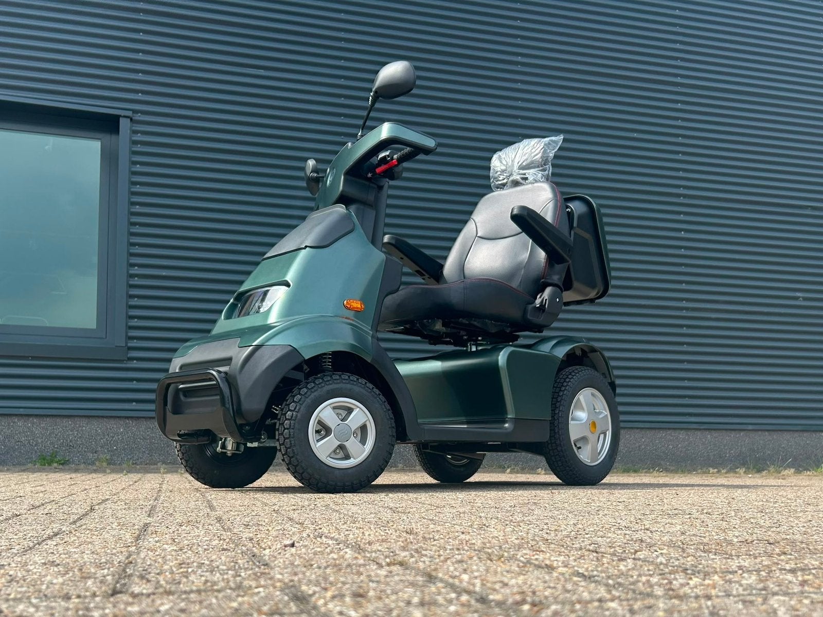 Nieuwe unieke Afikim Breeze X scootmobiel, Diversen, Afikim, Nieuw, Ophalen of Verzenden, 36 t/m 45 km