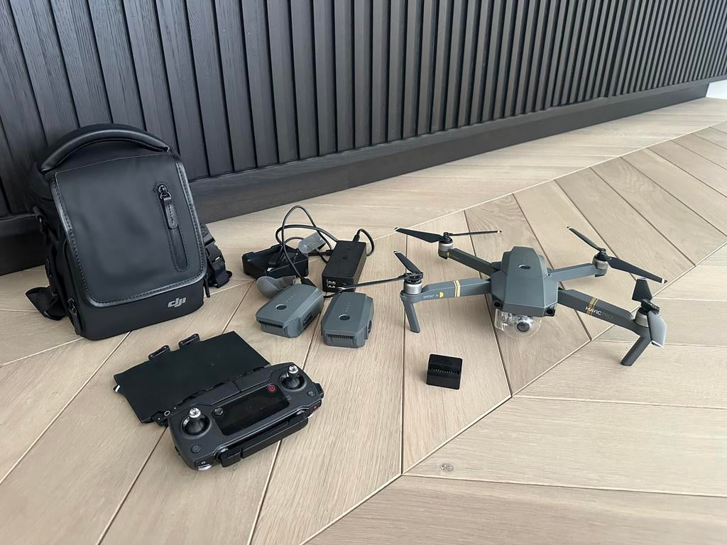 DJI Mavic Pro Fly More Combo met 2 accu's en tas, Ophalen, Gebruikt