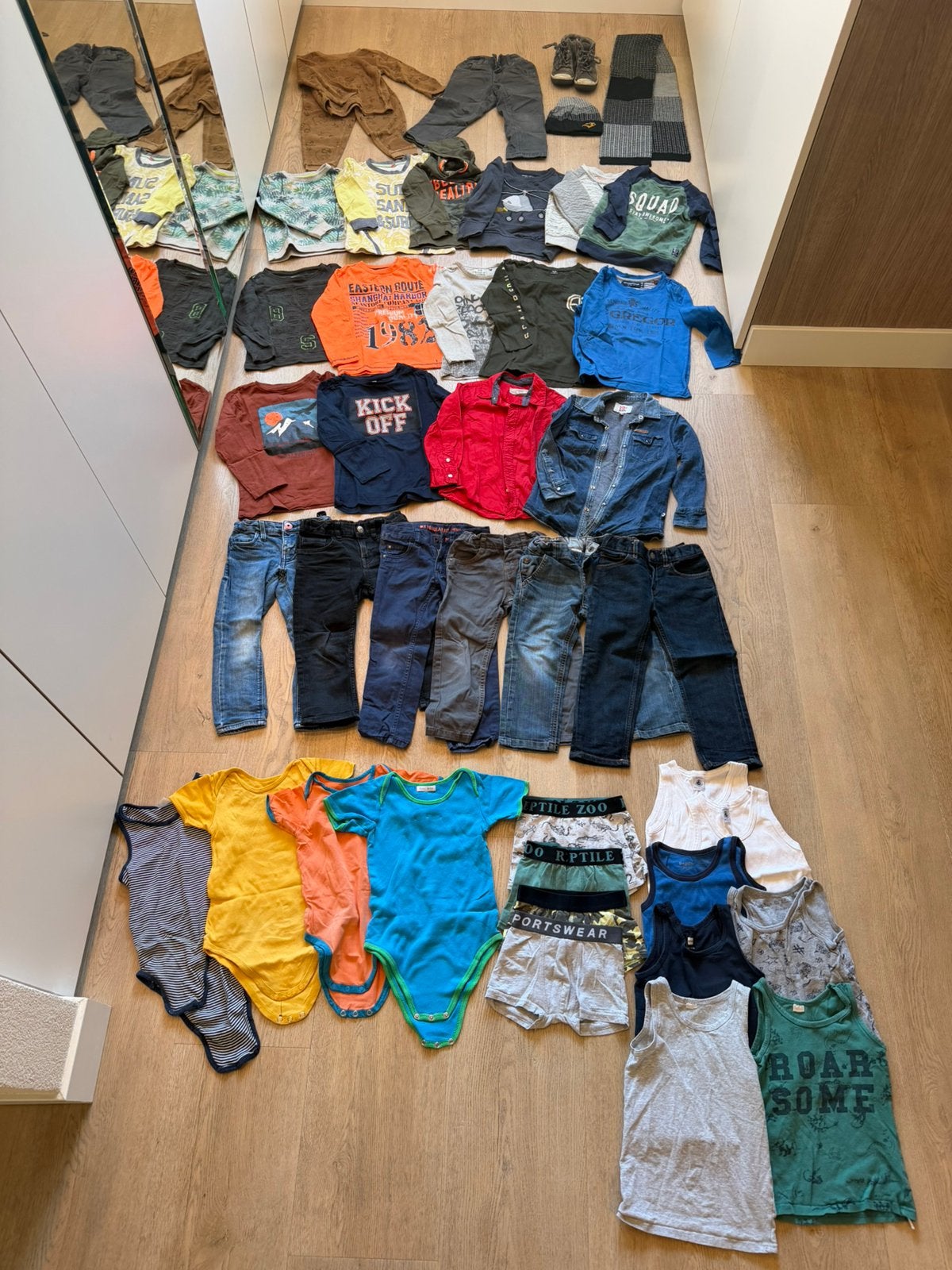 Kleding pakket jongen mt 104 (herfst - winter  - 40 stuks!), Kinderen en Baby's, Ophalen of Verzenden, Zo goed als nieuw, Maat 104