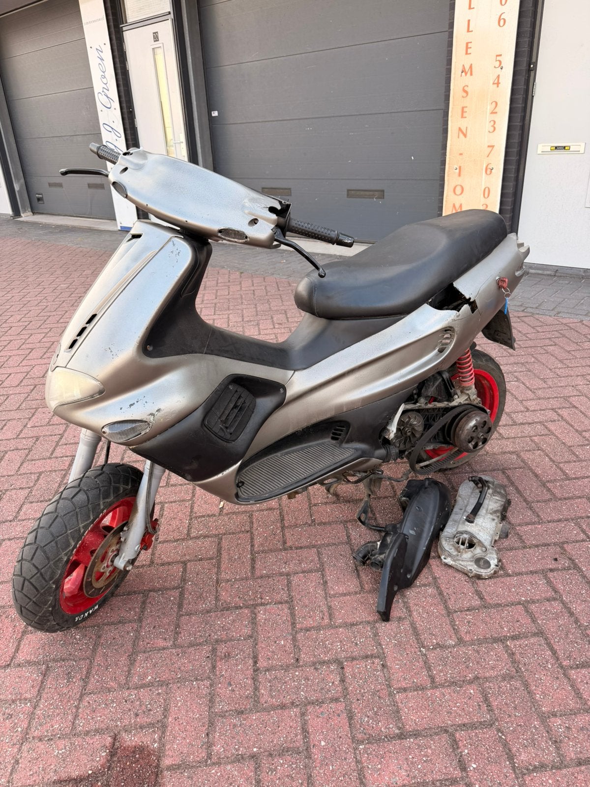 Gilera Runner 125cc M07 DD DG Project, Fietsen en Brommers, Scooters | Piaggio, Ophalen of Verzenden, Zo goed als nieuw, Benzine