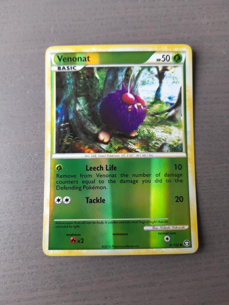 Triumphant 81/102 venonat reverse, Ophalen of Verzenden, Gebruikt, Losse kaart, Foil