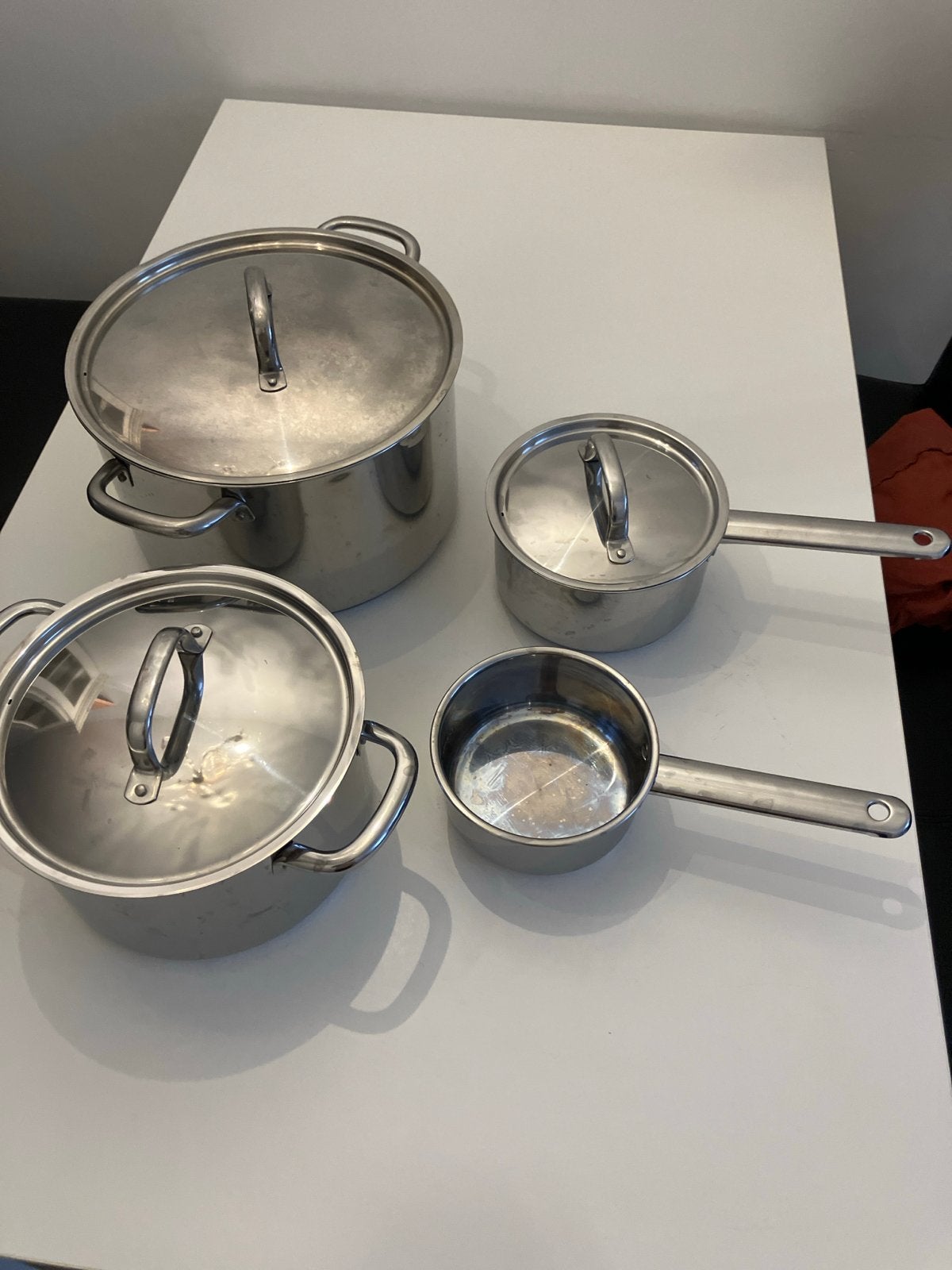 Pannenset RVS - 2 kookpannen, 2 steelpannen met deksels, Huis en Inrichting, Keuken | Potten en Pannen, Ophalen, Gebruikt, Met deksel