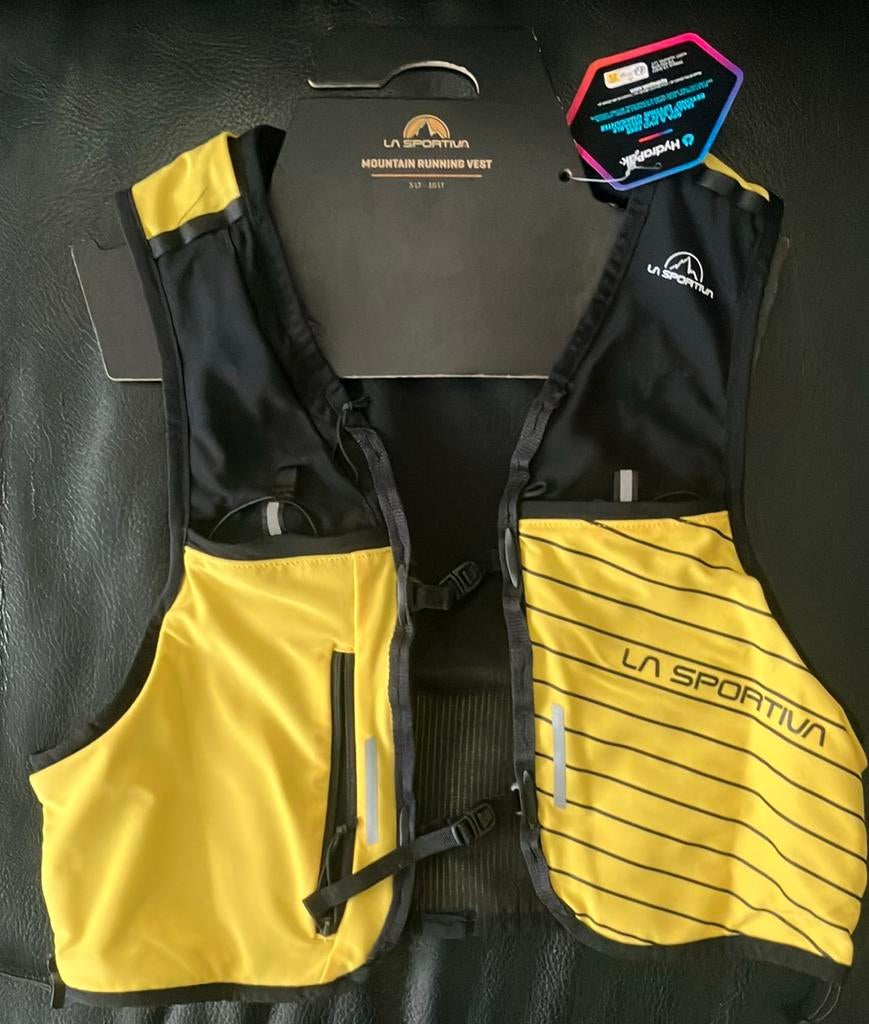 La Sportiva Mountain Running Vest Nieuw en Ongedragen Maat M, Overige merken, Nieuw, Ophalen of Verzenden, Kleding