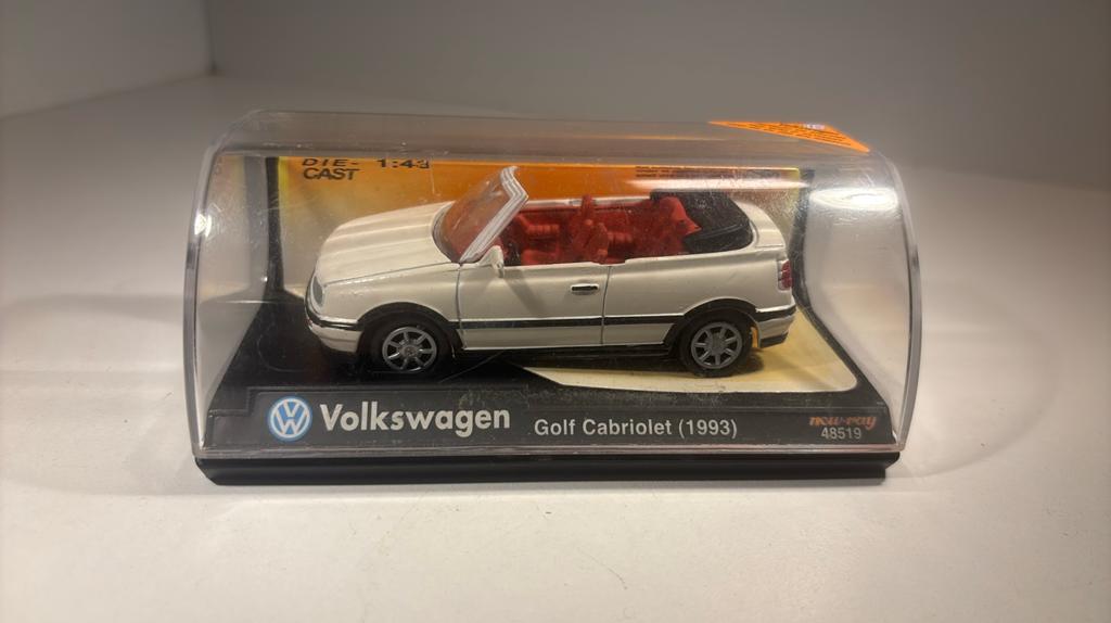 Volkswagen golf 1993 new ray 1.43, Hobby en Vrije tijd, Modelauto's | 1:43, Auto, Solido, Ophalen of Verzenden, A