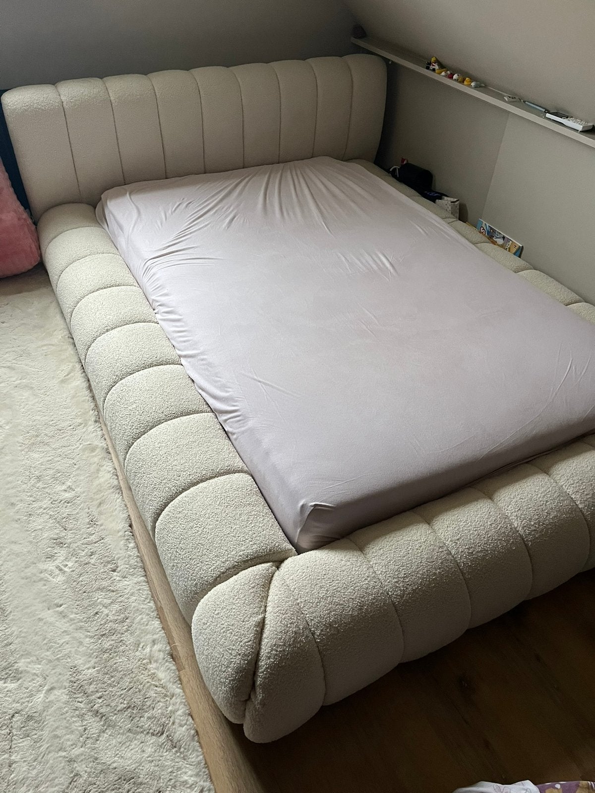 Zo goed als nieuw twijfelaar bed 120x200 incl. Matras en top, Ophalen, Beige, Zo goed als nieuw, Twijfelaar