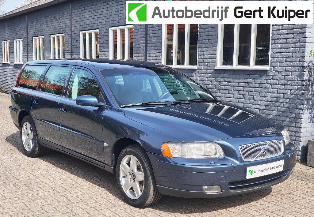 V70 170pk Automaat | BTW-Auto | Motor 166.000km | All in, Auto's, Volvo, 1800 kg, Zwart, Blauw, 1498 kg