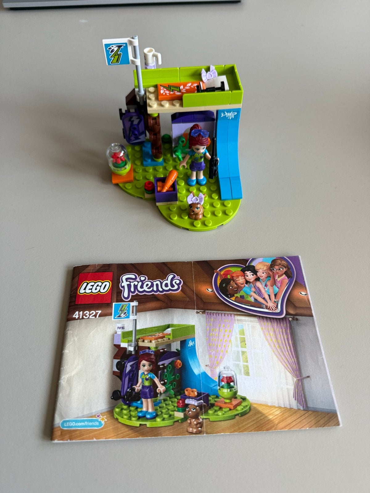 LEGO Friends Mia's Boomhut 41327 met handleiding, Ophalen of Verzenden, Zo goed als nieuw, Overige merken