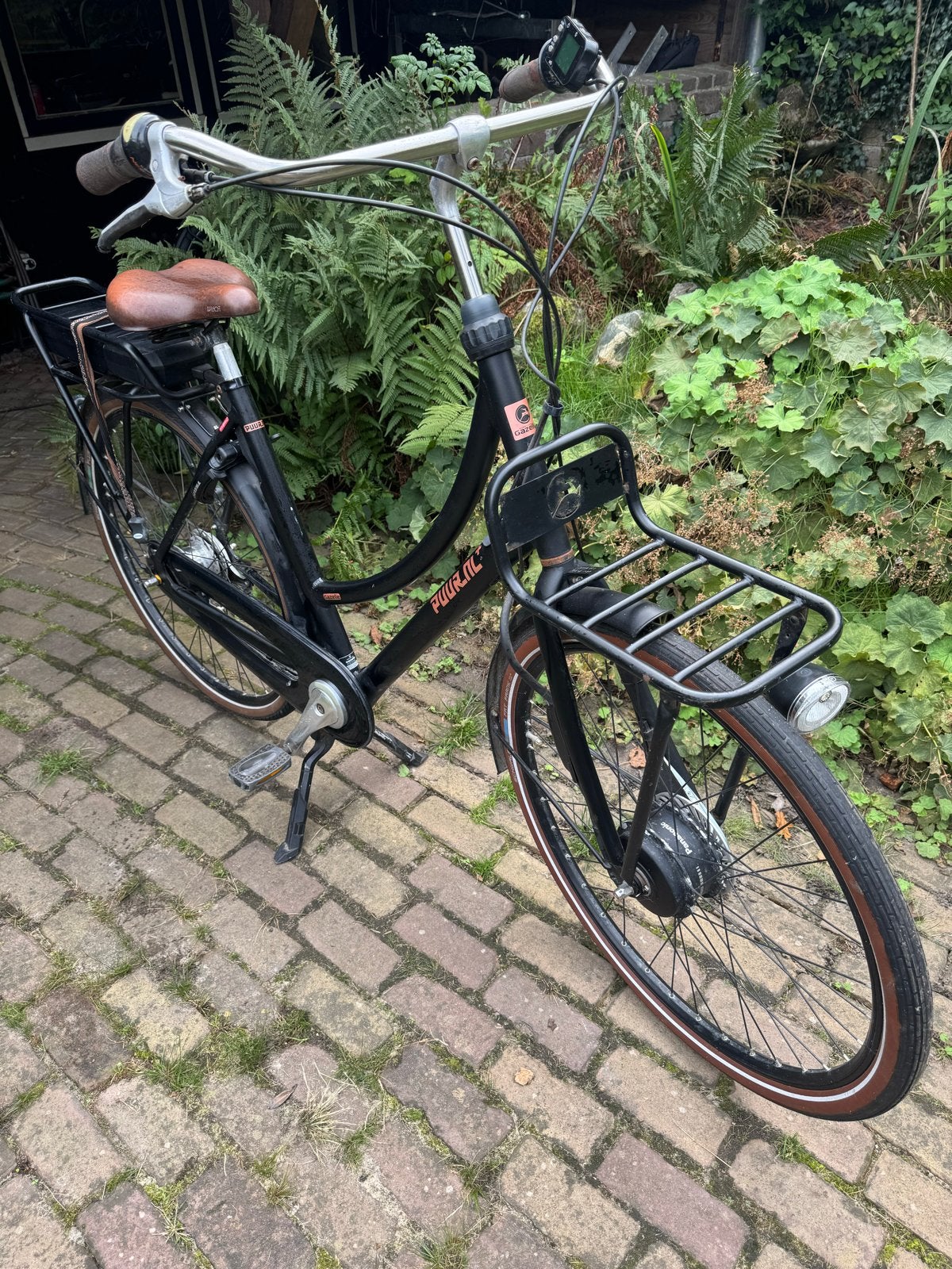 Elektrische fiets Gazelle Puur NL+ met nieuwe oplader