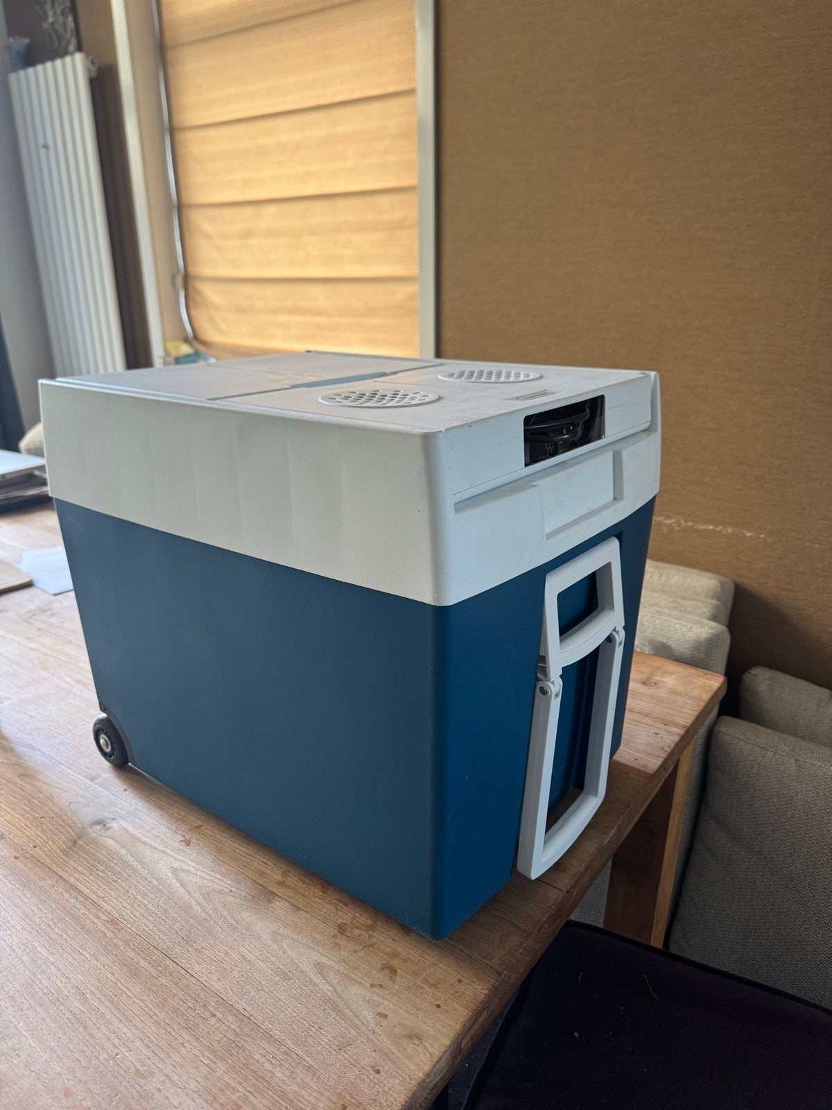 Koelbox 48 liter met wielen en elektrische koeling, Ophalen, Gebruikt, Koelbox, Elektrisch