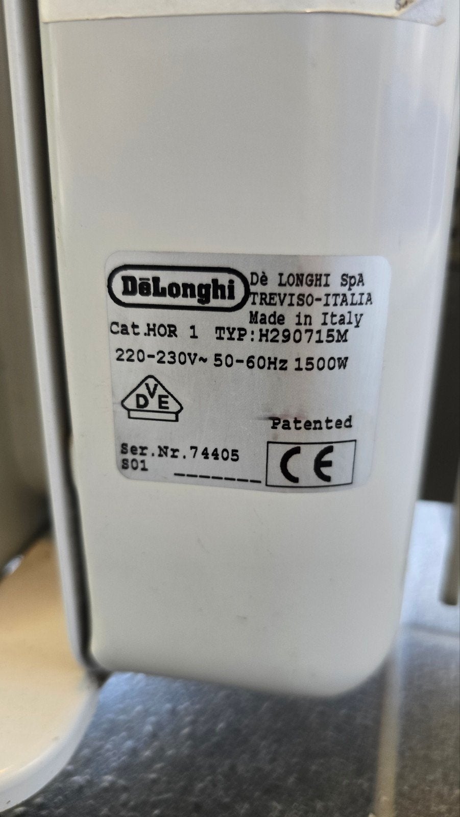 De'Longhi olieradiator 1500W - Zo goed als nieuw, Ophalen, 30 tot 80 cm, Radiator, Minder dan 60 cm