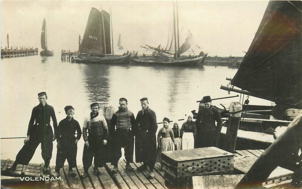 378-341-001 Volendam, Ophalen of Verzenden, Voor 1920, Noord-Holland