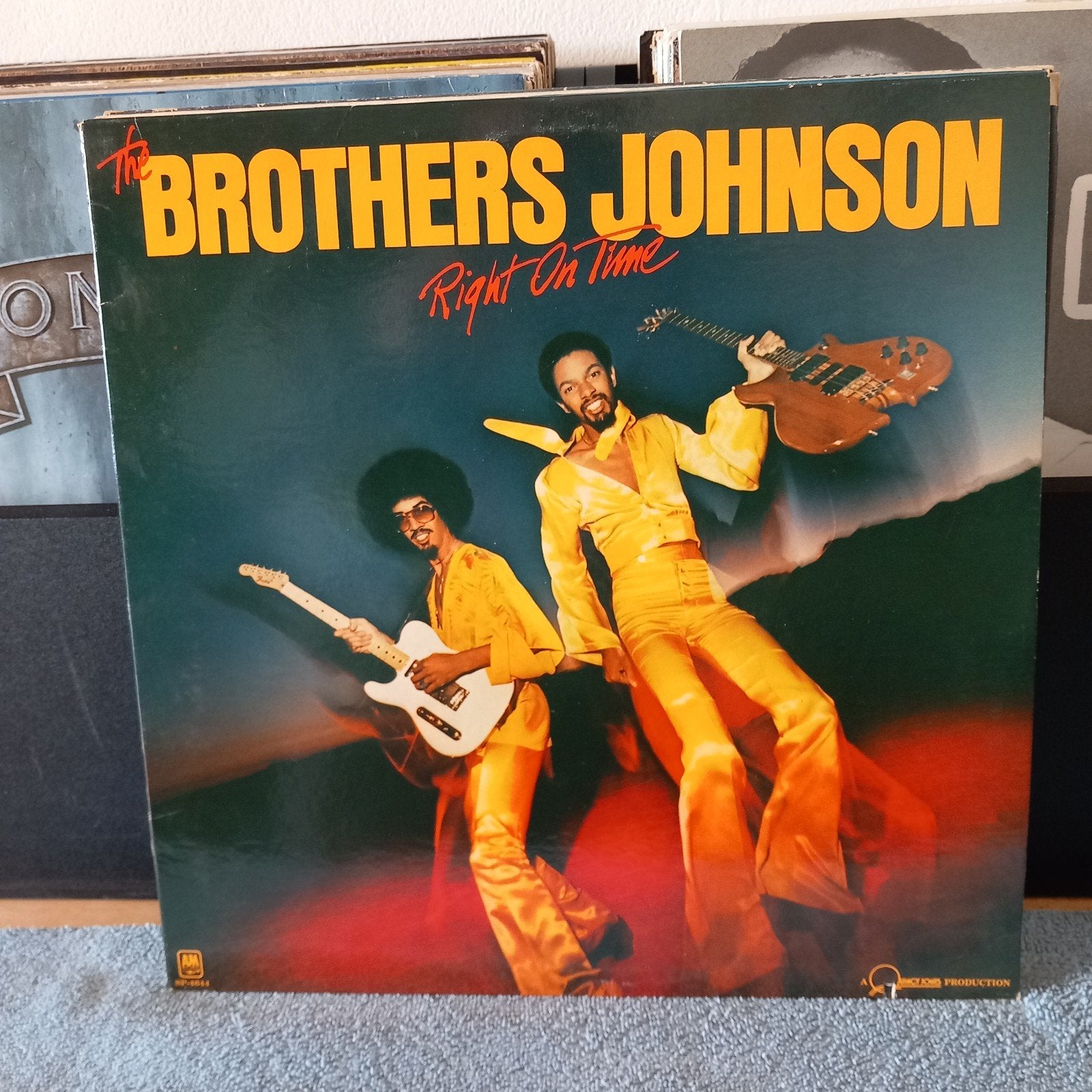 Lp the brothers Johnson right on time  1977, Ophalen of Verzenden, Zo goed als nieuw, 12 inch