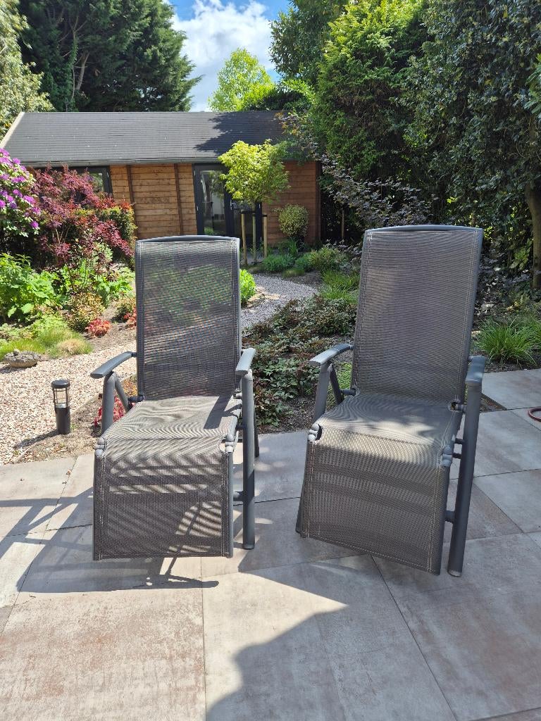 2 verstelbare tuinstoelen met kussens, Ophalen, Zo goed als nieuw, Aluminium, Verstelbaar