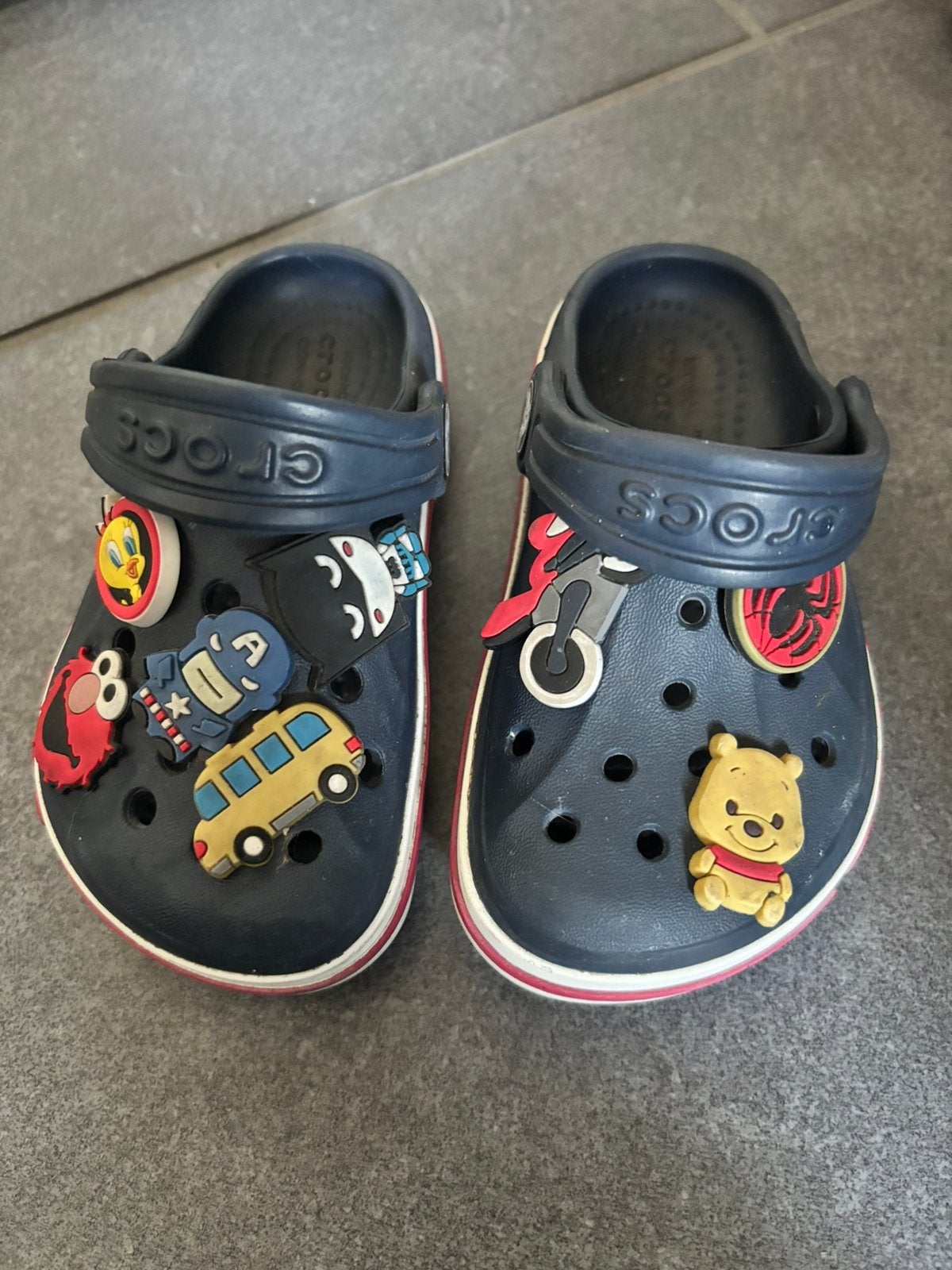 Crocs - donkerblauw maat 23-24, Ophalen, Gebruikt, Jongen of Meisje, Overige typen